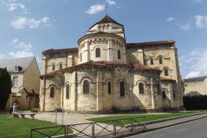 Cathédrale Saint-Cyr-et-Sainte-Julitte de Nevers.